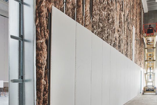 Triplan posts and runners