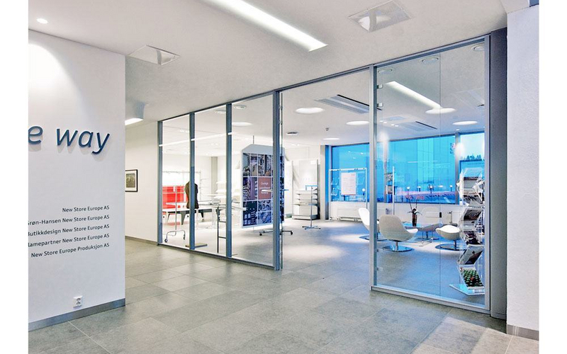 Triplan New Store Europe 212